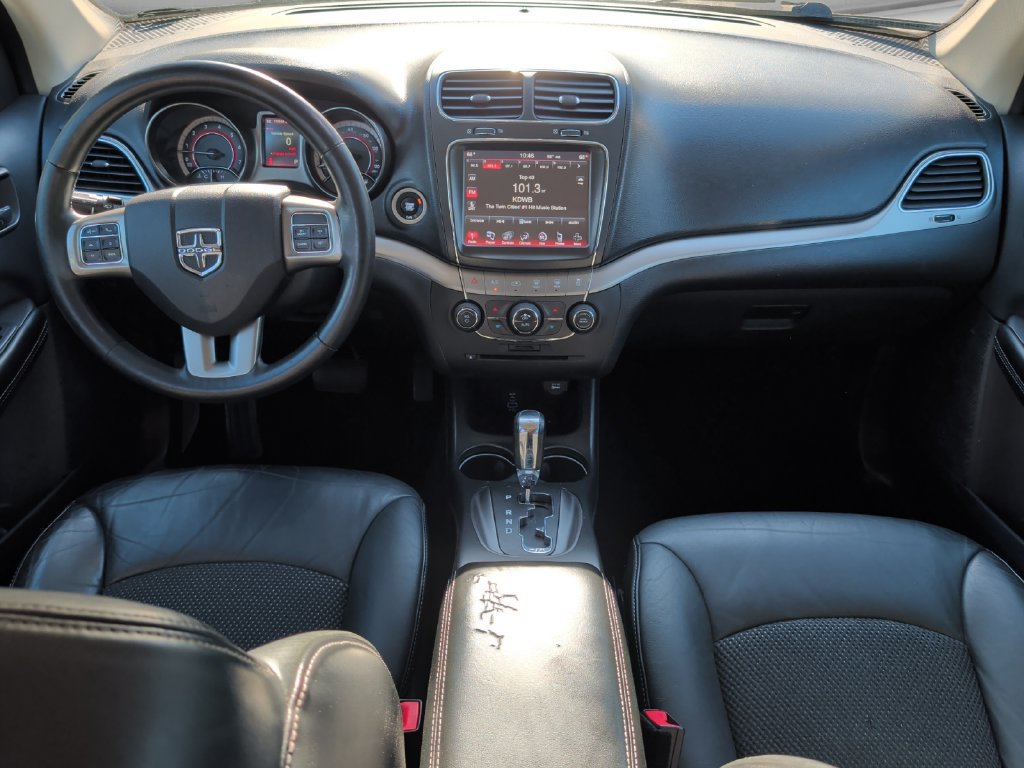 Used 2018 Dodge Journey Crossroad w/ Nav & Sun Group AWD/4WD image 18