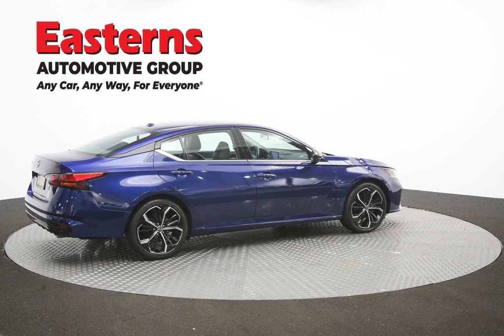 Used 2024 Nissan Altima 2.5 SR FWD image 41