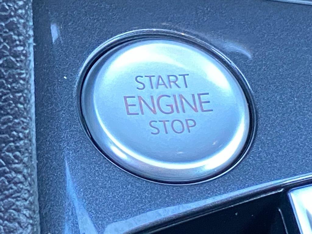 Certified 2024 Volkswagen Tiguan S image 16