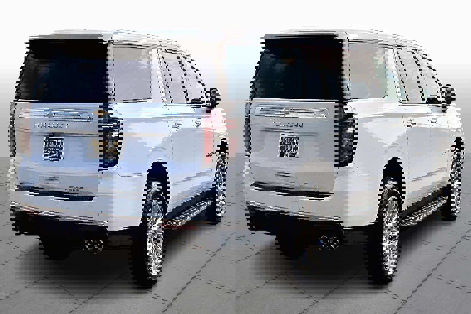 Used 2023 Chevrolet Suburban Premier image 12