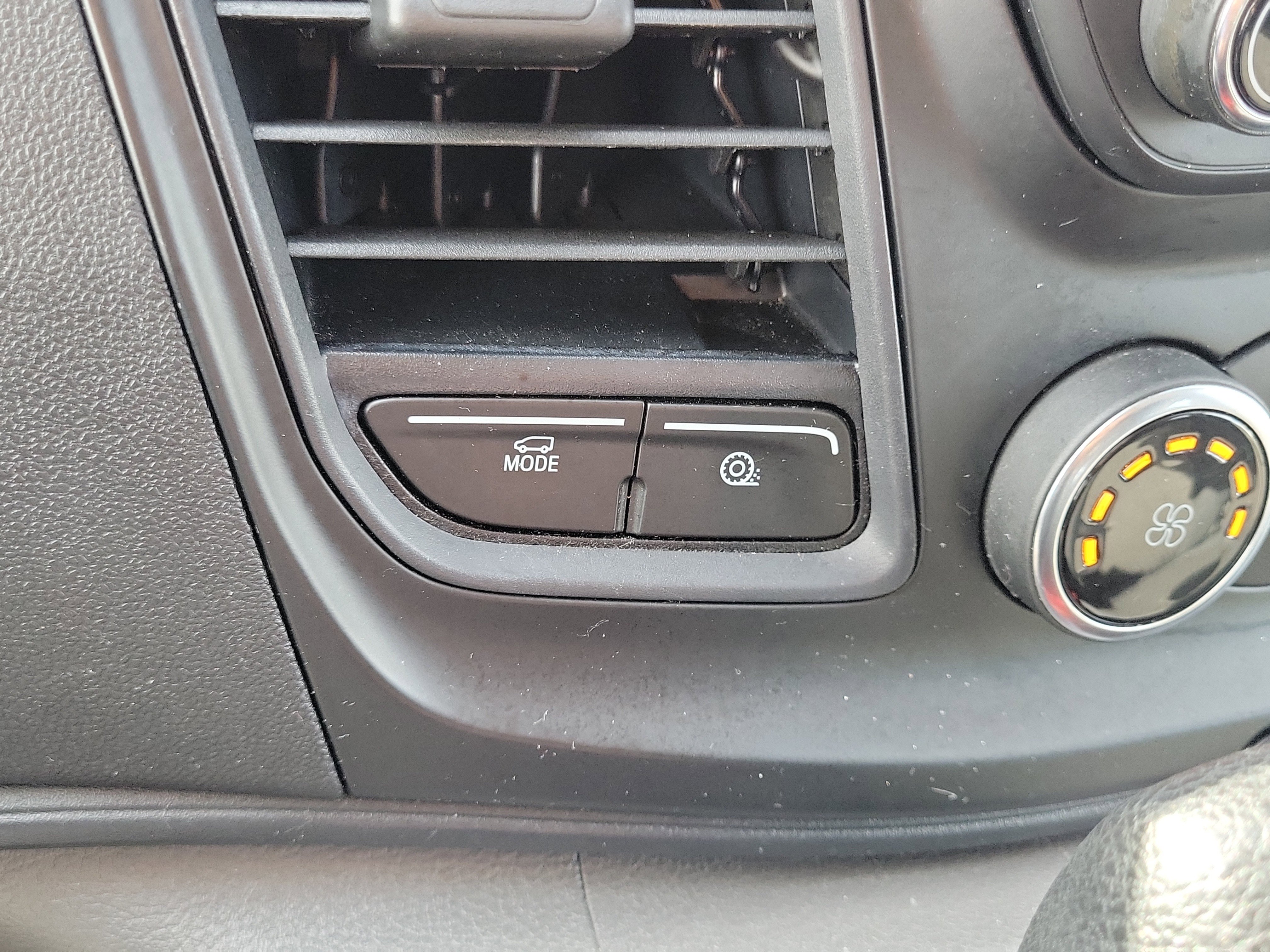 Used 2024 Ford Transit 250 Low Roof w/ Exterior Upgrade Package image 23