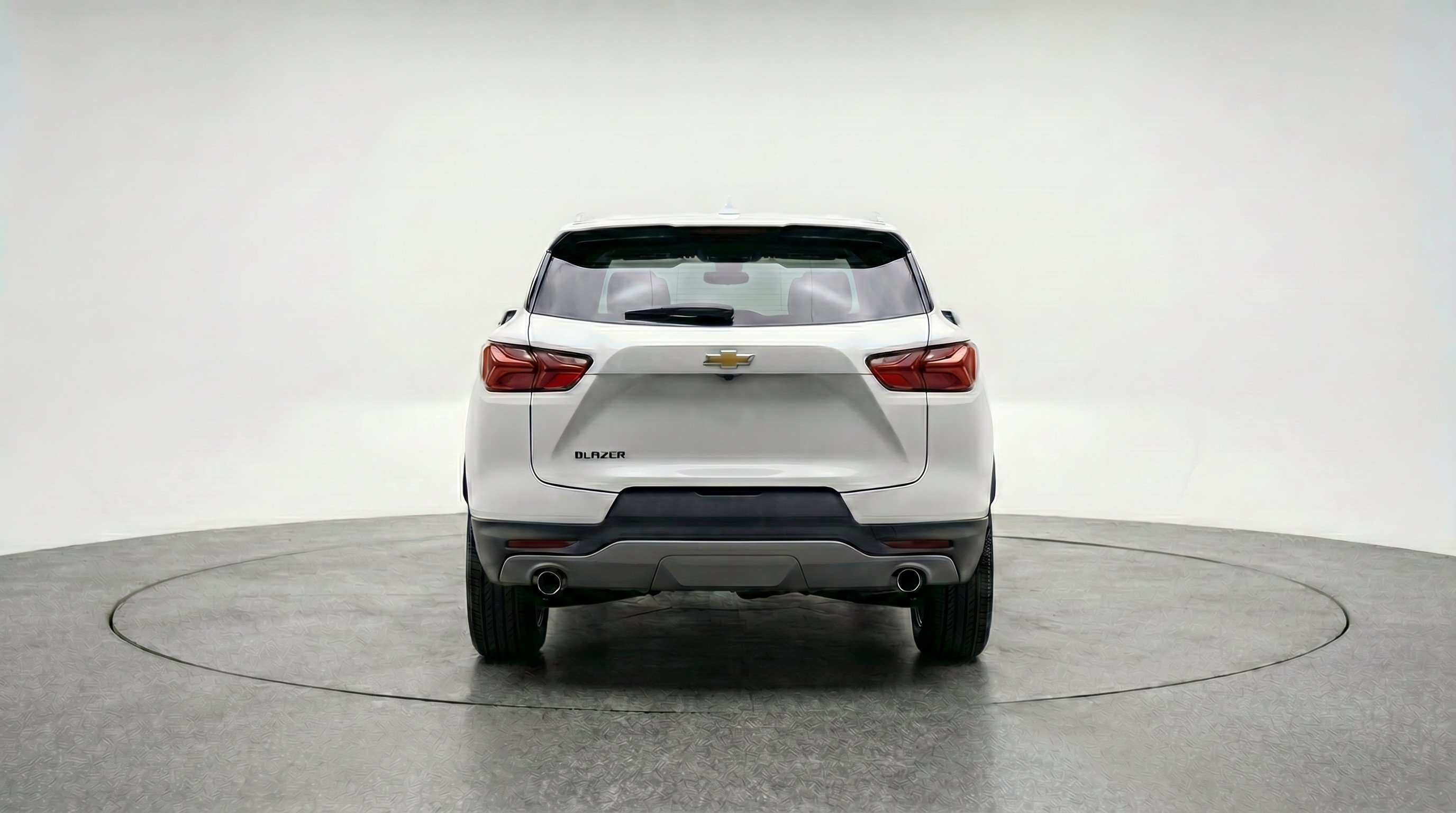 Used 2025 Chevrolet Blazer LT FWD image 7