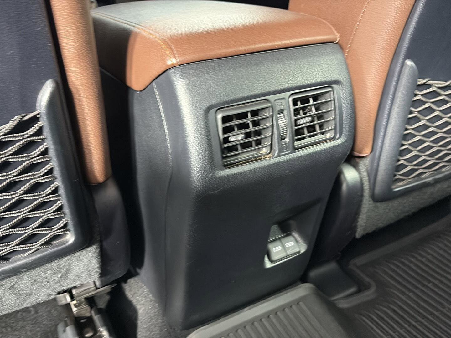 Used 2023 Toyota 4Runner Limited image 18