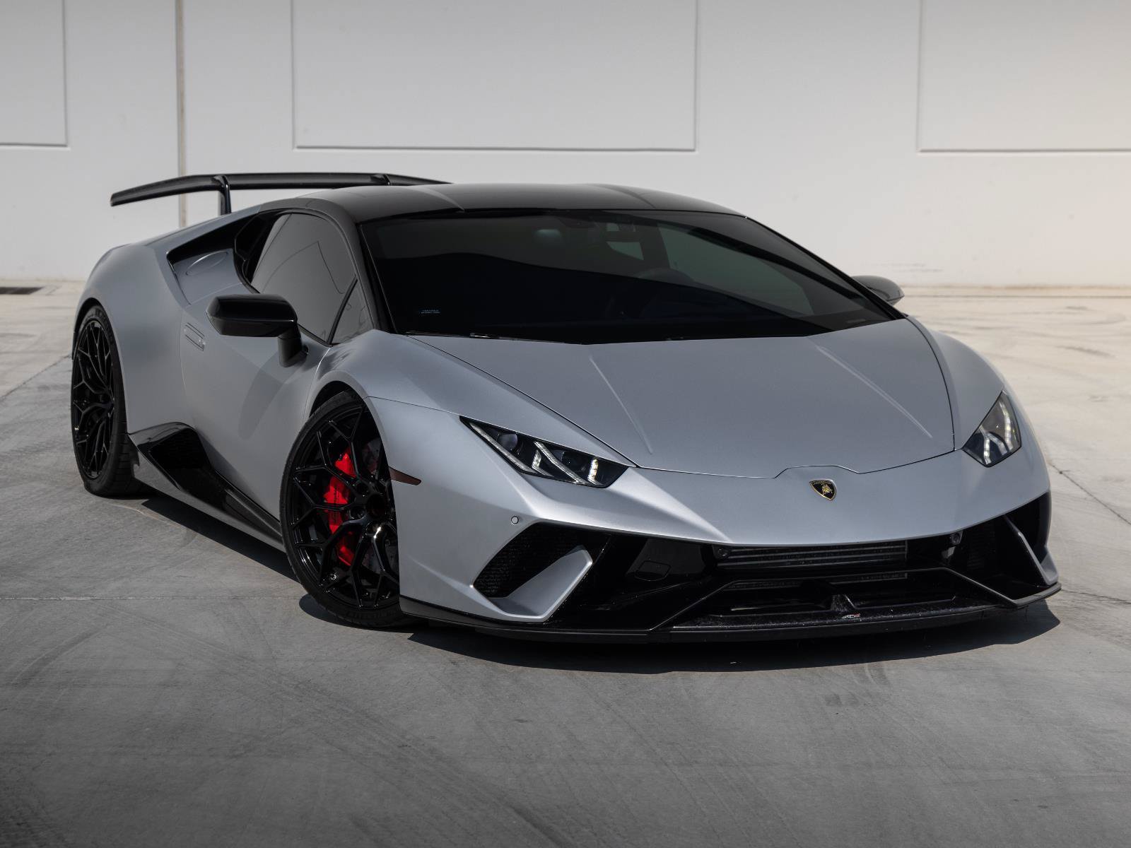 Used 2018 Lamborghini Huracan AWD/4WD image 10