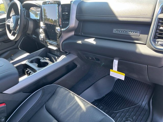 New 2026 RAM 1500 Laramie w/ Sport Appearance Package AWD/4WD image 25