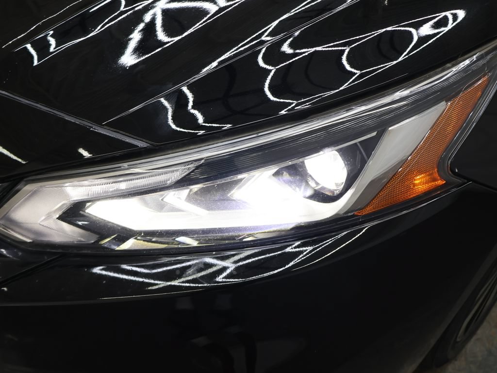 Used 2022 Nissan Altima 2.5 SV FWD image 28