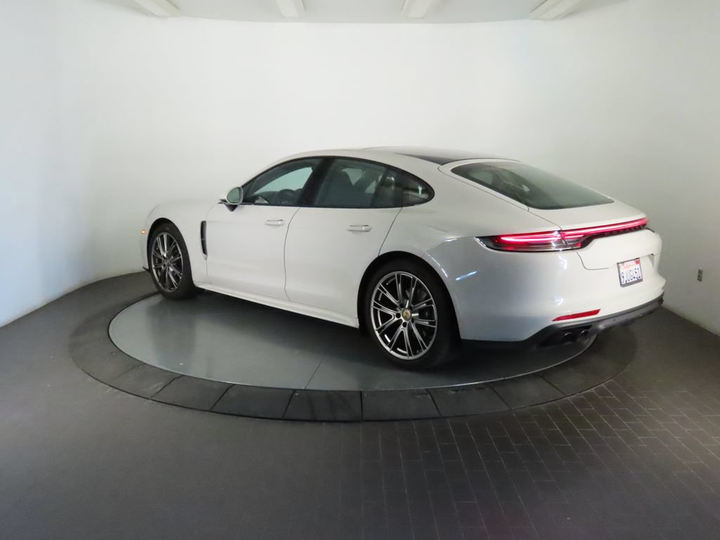 Certified 2023 Porsche Panamera RWD image 3