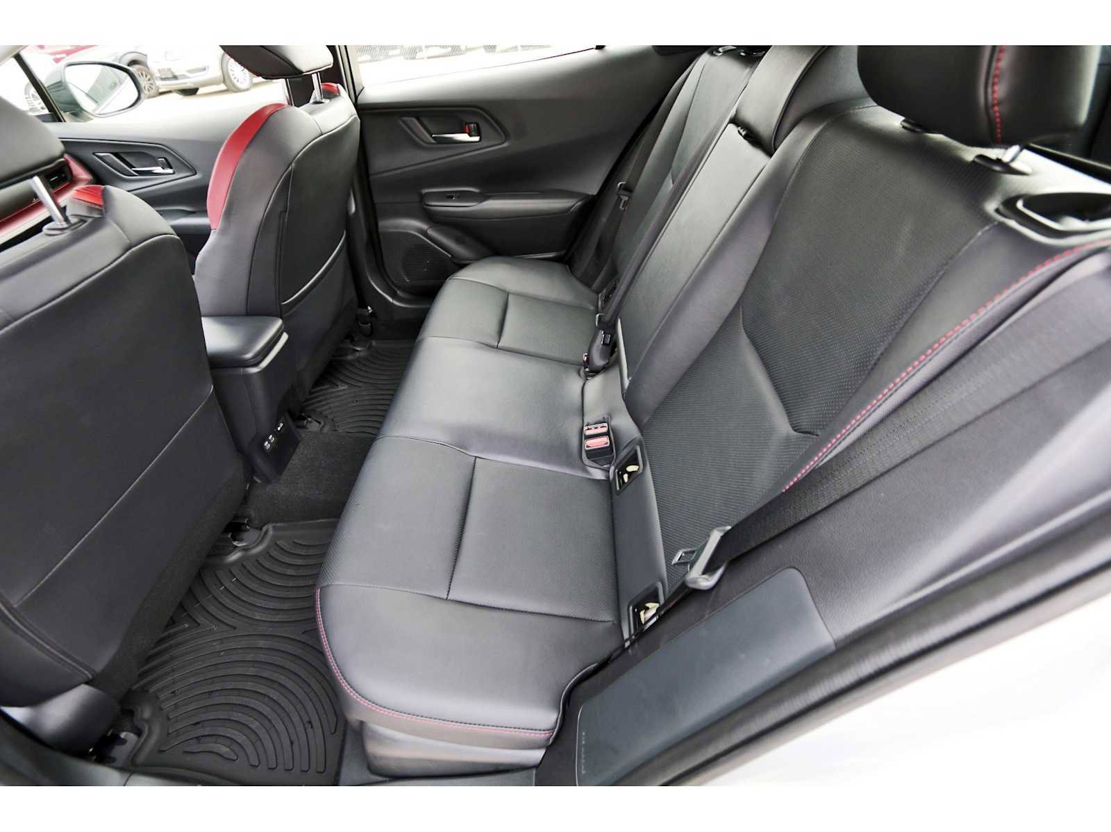 Used 2025 Toyota Prius XSE image 12