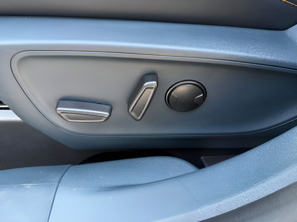 New 2025 Ford Maverick Tremor AWD/4WD image 26