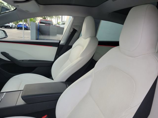 Used 2025 Tesla Model 3 Long Range AWD/4WD image 15
