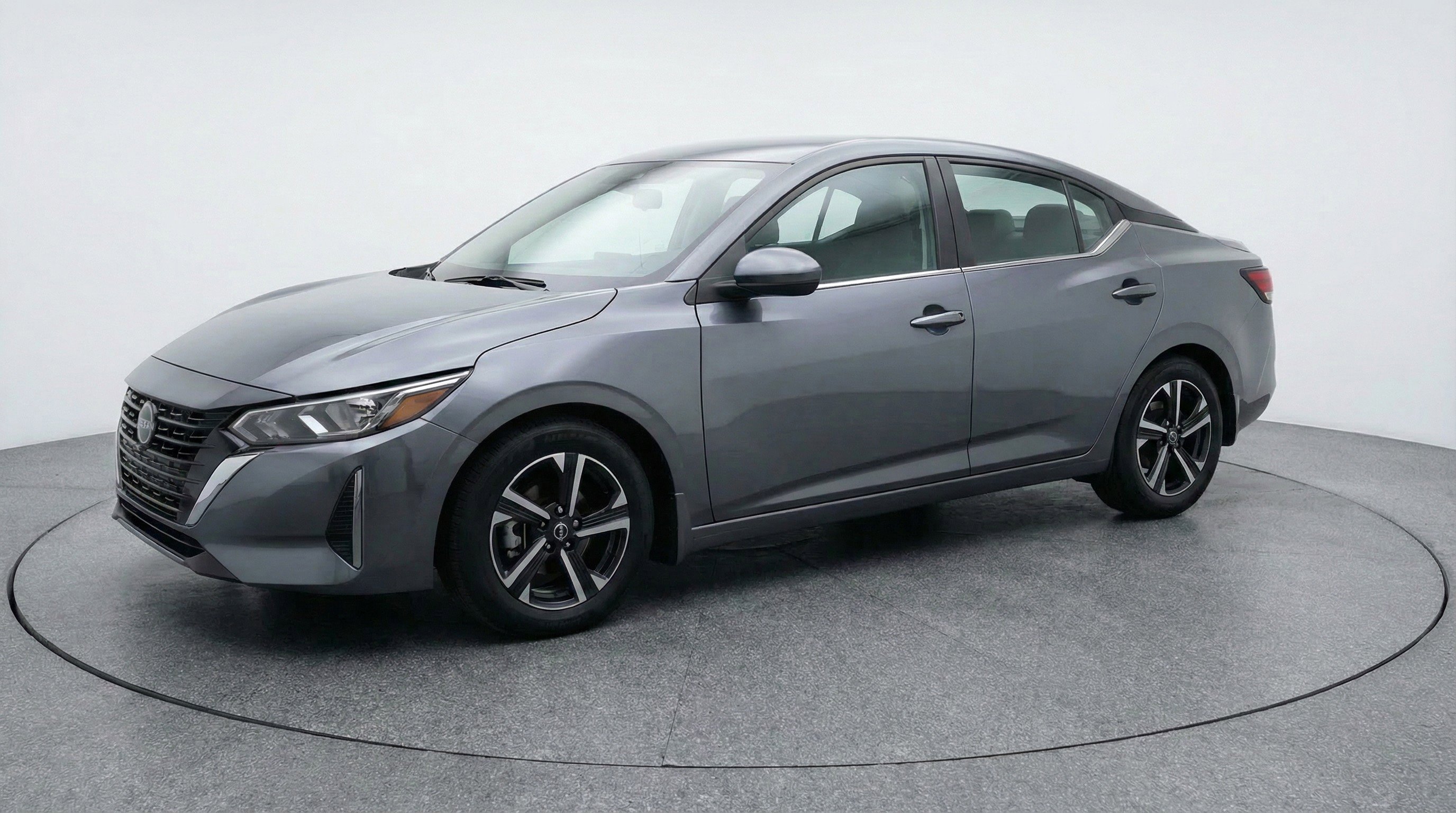 Used 2025 Nissan Sentra SV image 3