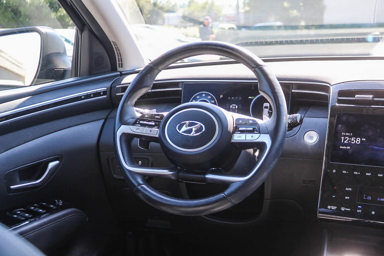 Used 2023 Hyundai Tucson Limited AWD/4WD image 19