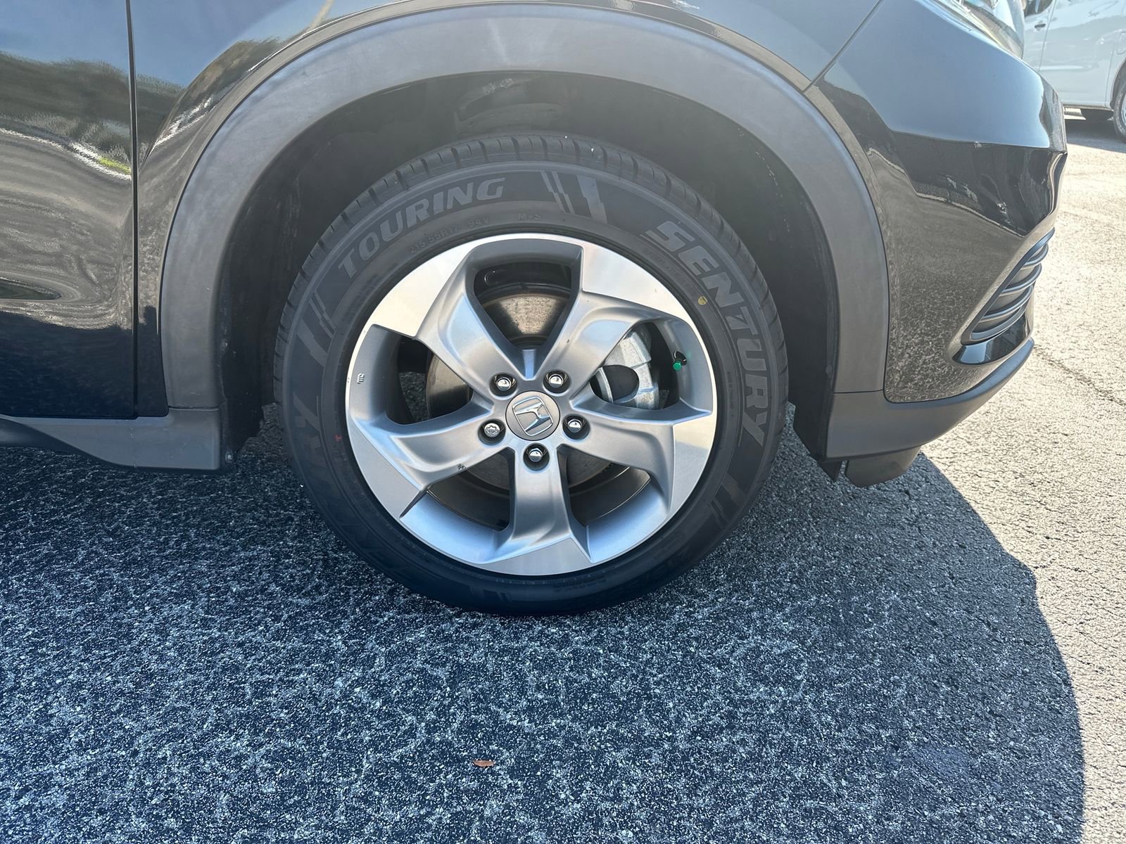 Used 2022 Honda HR-V LX image 18
