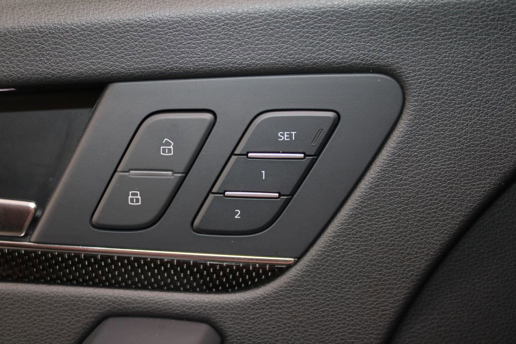 Used 2023 Audi SQ5 Premium Plus image 41