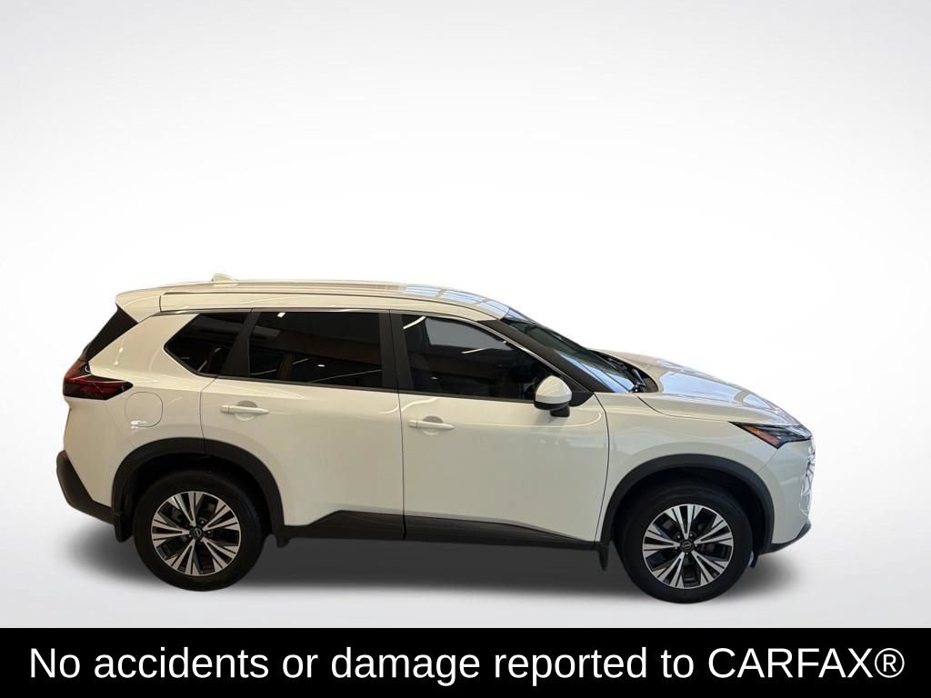 Used 2023 Nissan Rogue SV FWD image 2
