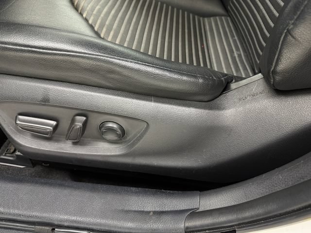 Used 2022 Toyota Camry SE FWD image 26