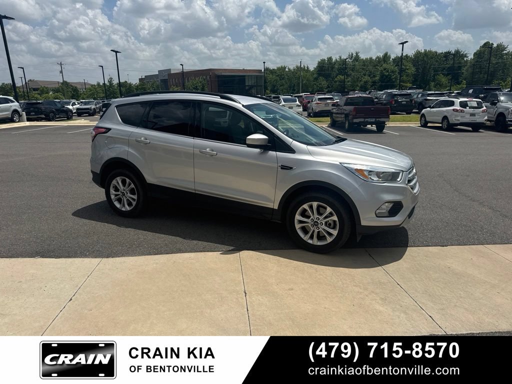 Used 2018 Ford Escape SE AWD/4WD image 15