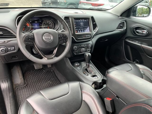 Used 2022 Jeep Cherokee Trailhawk AWD/4WD image 17