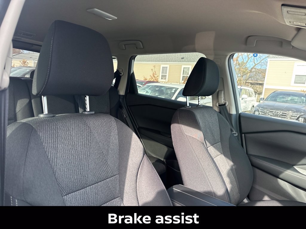 Certified 2026 Nissan Rogue SV AWD/4WD image 37