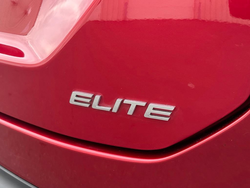 Certified 2025 Honda Pilot Elite image 10