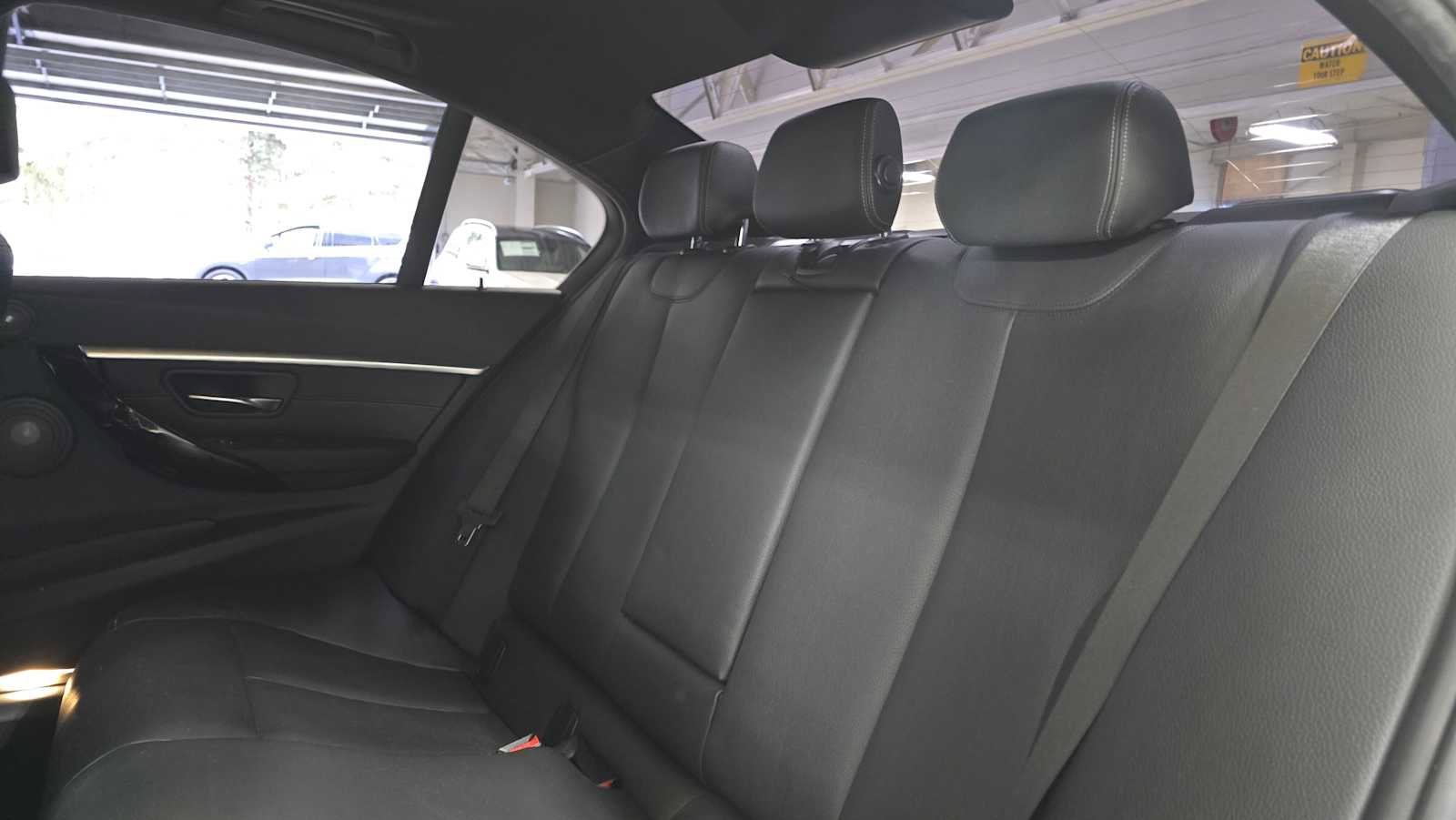 Used 2017 BMW 330e 330e iPerformance image 17