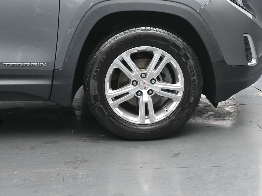 Used 2018 GMC Terrain SLE image 11