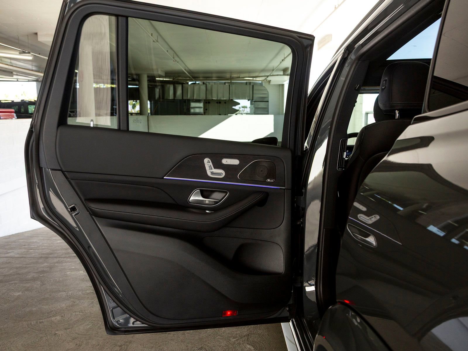 New 2026 Mercedes-Benz GLS 450 4MATIC image 21