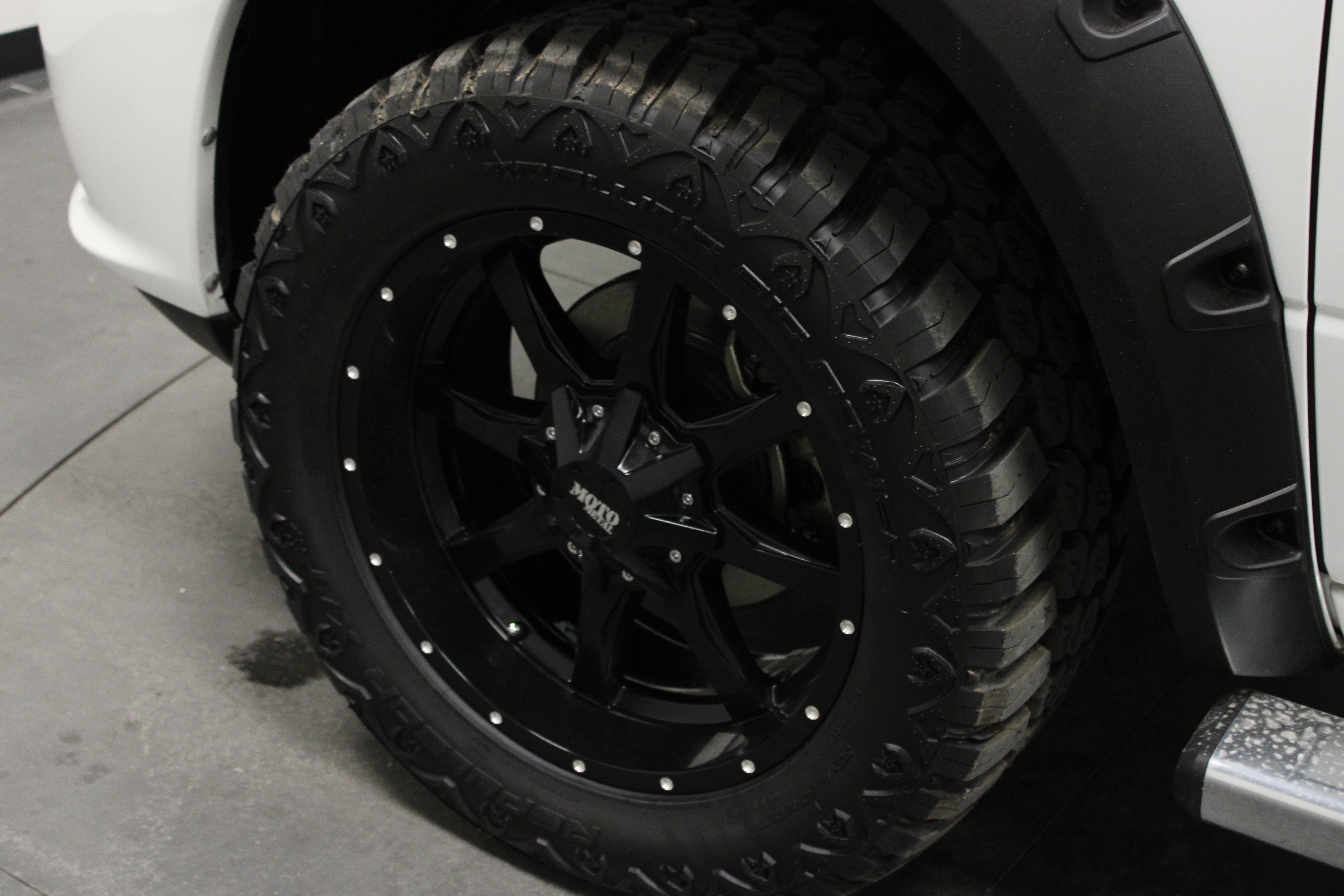 Used 2015 RAM 1500 Express AWD/4WD image 10