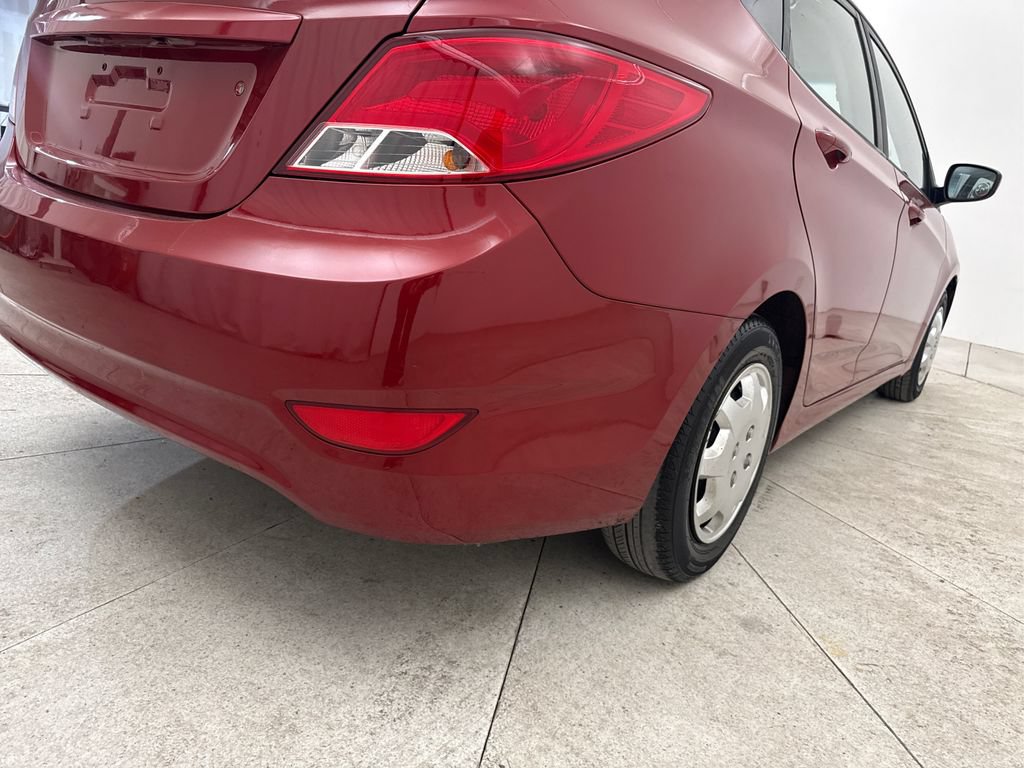 Used 2017 Hyundai Accent SE FWD image 26