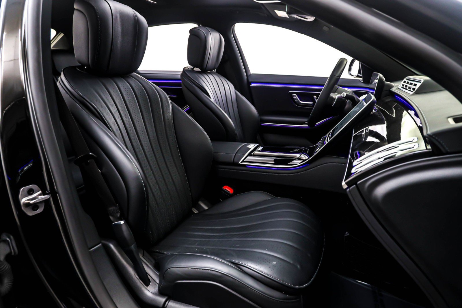 Certified 2023 Mercedes-Benz S 500 4MATIC image 8