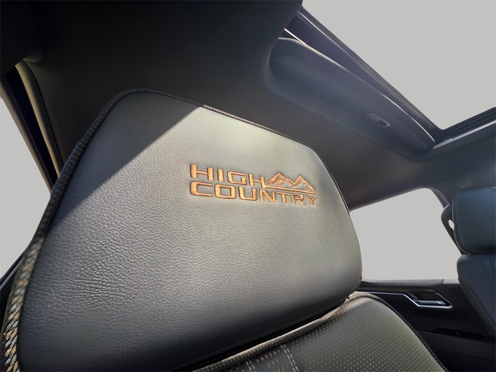 New 2026 Chevrolet Silverado 1500 High Country w/ Midnight Edition image 15