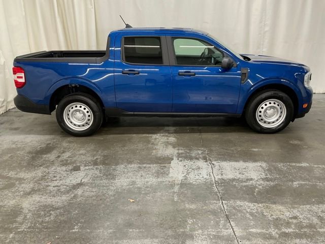 Used 2024 Ford Maverick XL FWD image 2