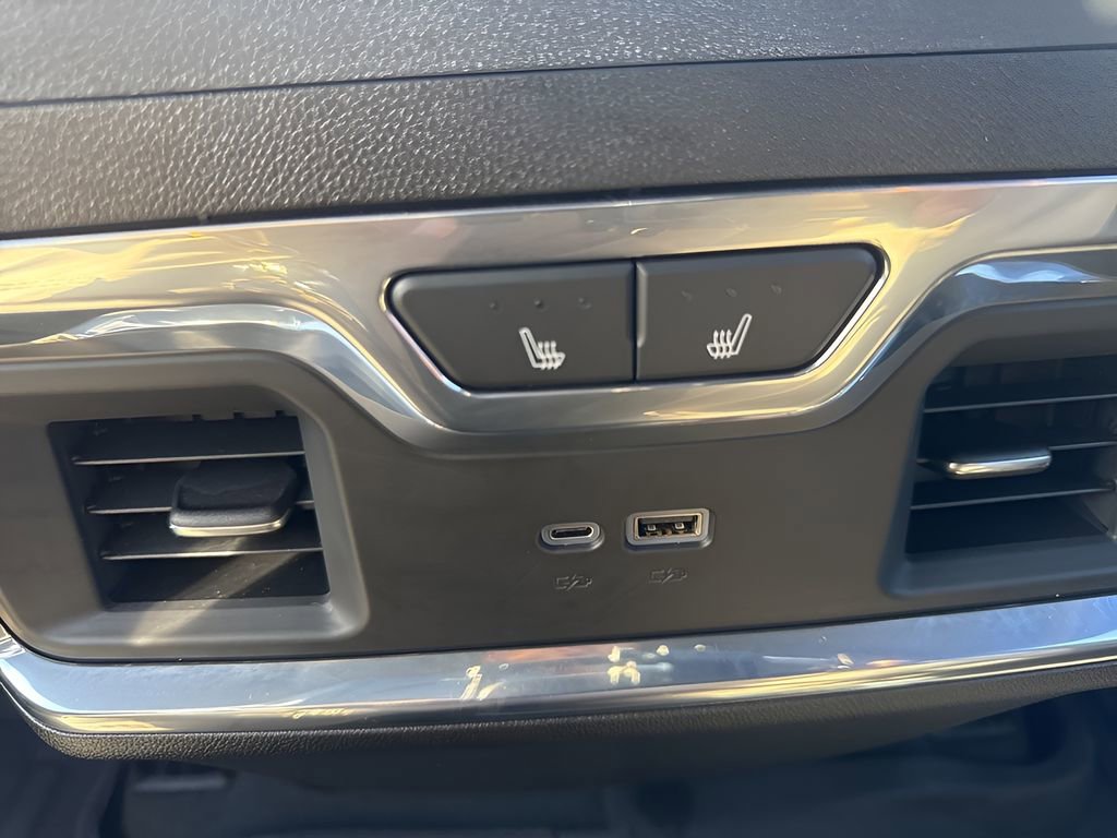 Used 2025 GMC Sierra 2500 Denali w/ Denali Reserve Package image 14