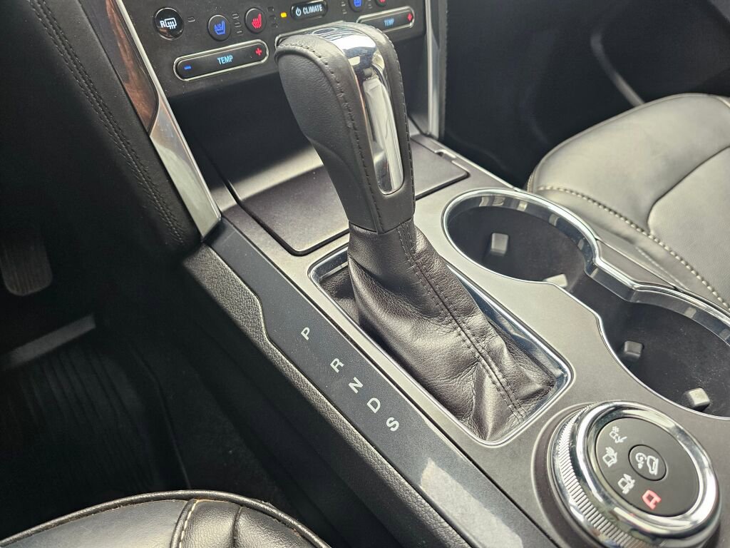 Used 2018 Ford Explorer Platinum AWD/4WD image 26