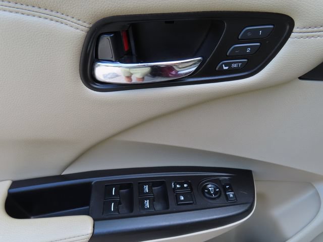 Used 2016 Acura RDX w/ Technology Package FWD image 30