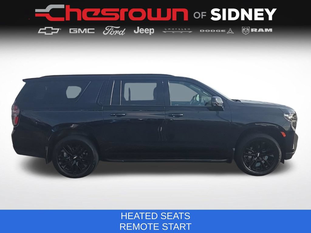 Used 2022 Chevrolet Suburban RST w/ Luxury Package AWD/4WD image 4