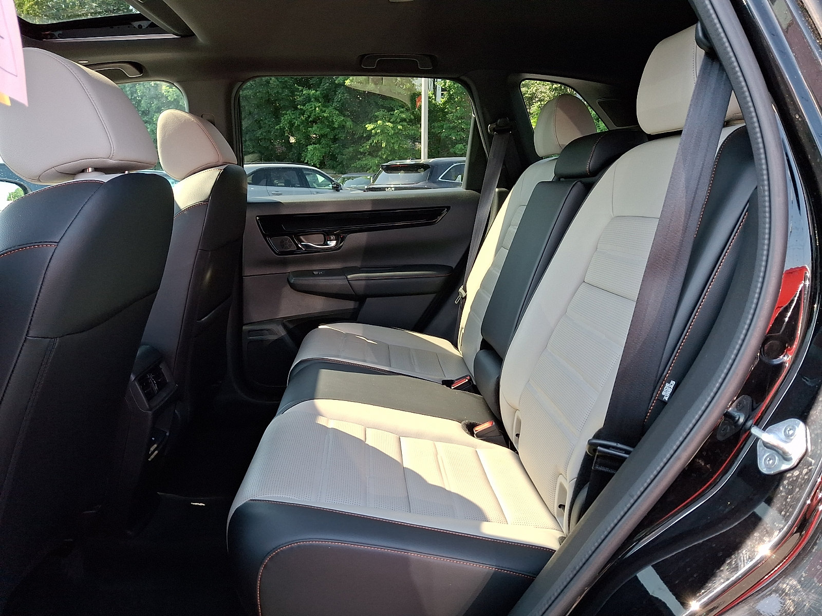 Certified 2023 Honda CR-V Sport Touring image 9