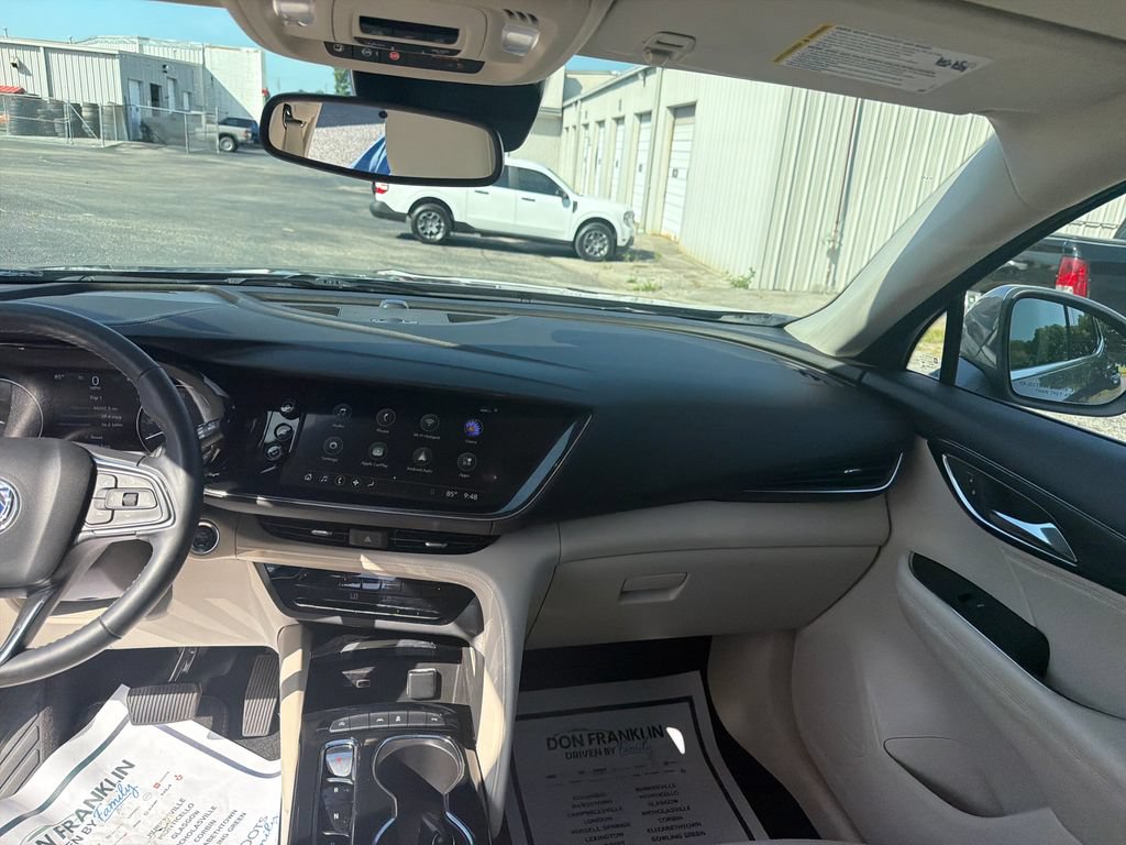 Used 2022 Buick Envision Essence w/ Safety Package FWD image 12