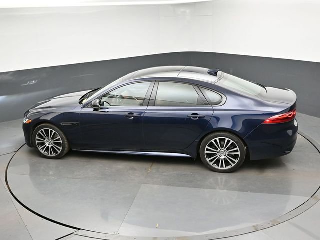 Used 2024 Jaguar XF R-Dynamic SE AWD/4WD image 20
