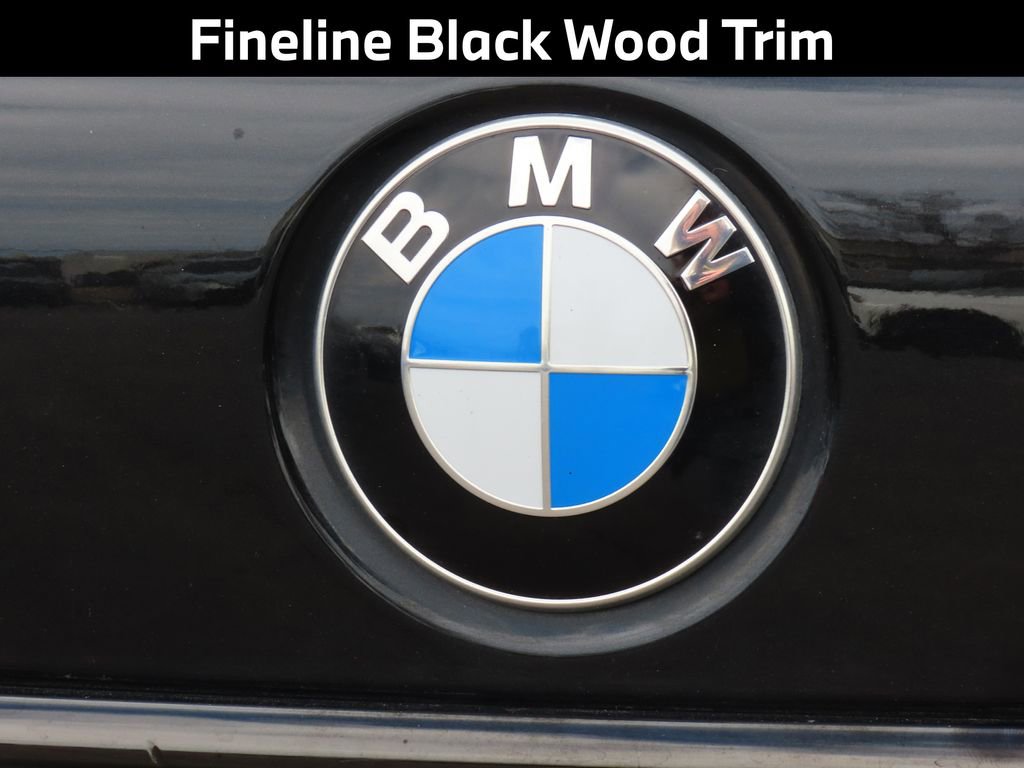 Used 2022 BMW 750i xDrive w/ Luxury Rear Seating Package image 18