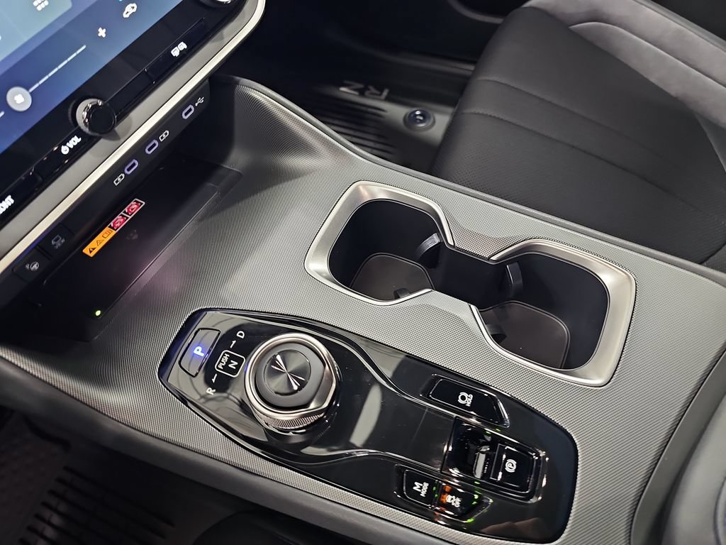 New 2026 Lexus RZ 450e AWD w/ Luxury Package image 24