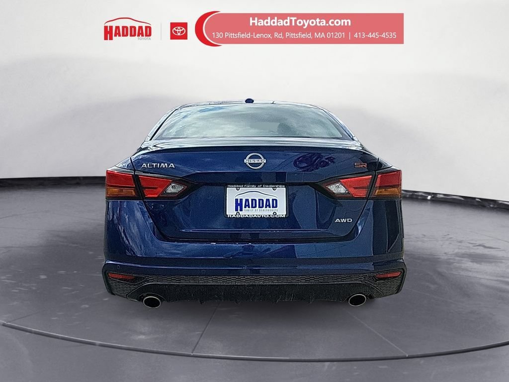 Used 2024 Nissan Altima 2.5 SR AWD/4WD image 4