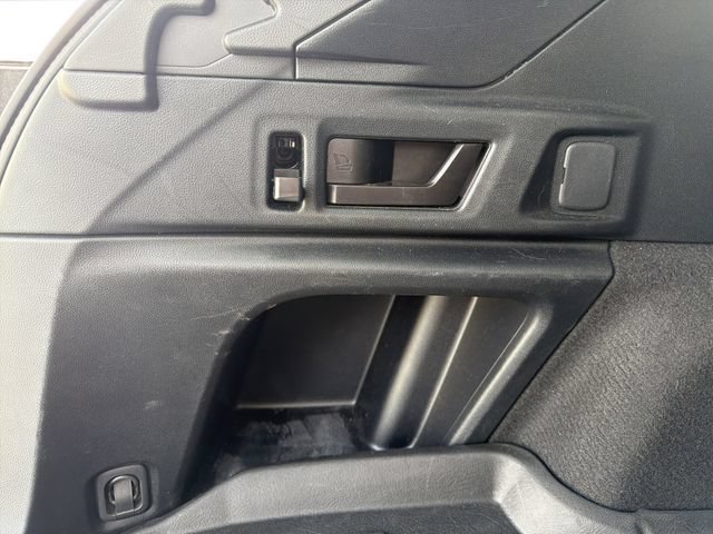 Used 2024 Subaru Outback Premium AWD/4WD image 22