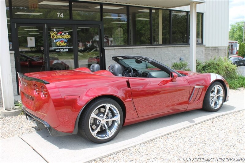Used 2011 Chevrolet Corvette Grand Sport w/ Preferred Equipment Group RWD image 27