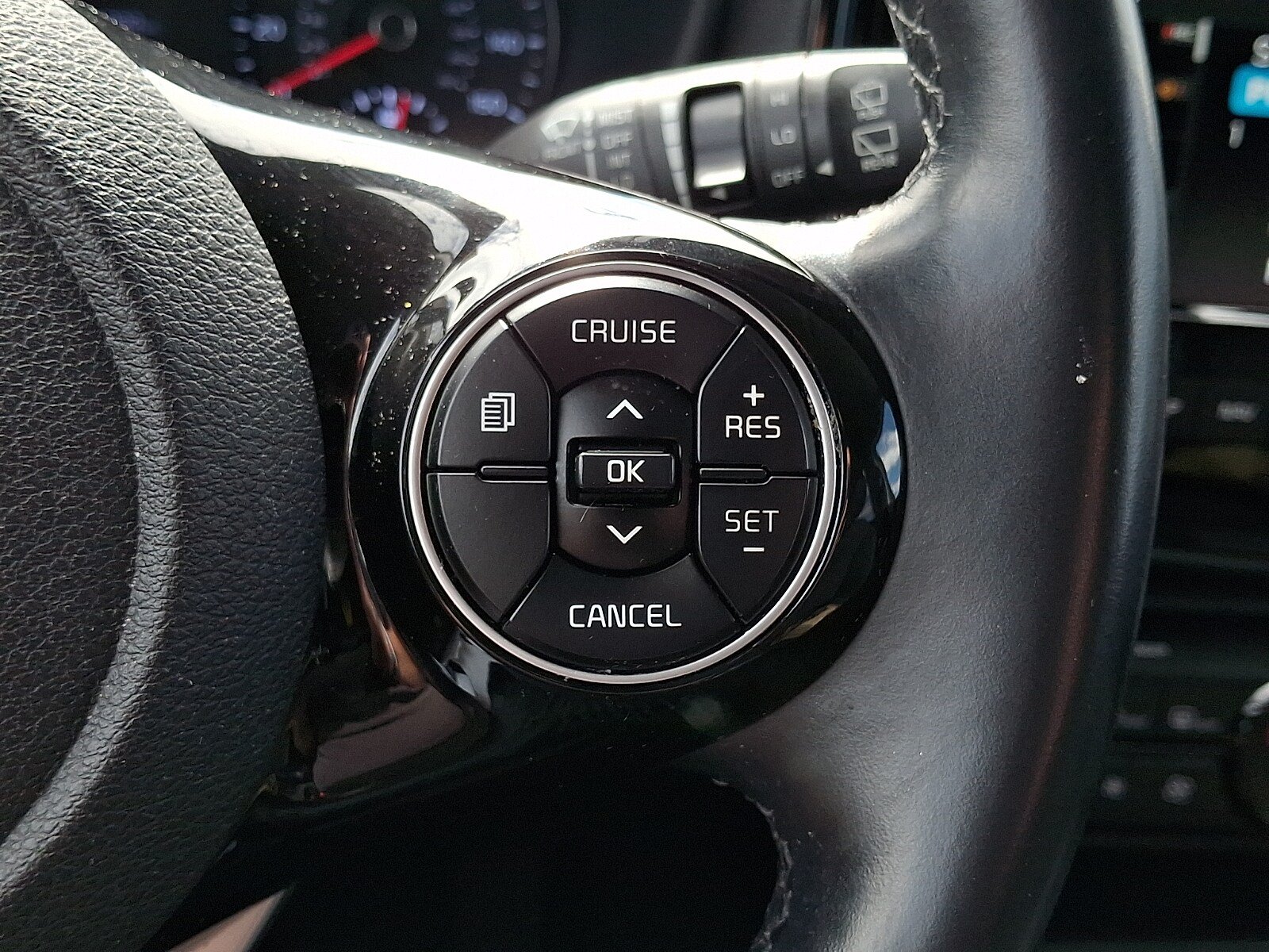 Used 2020 Kia Soul EX FWD image 25
