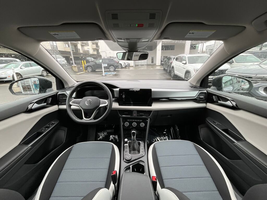 New 2026 Volkswagen Taos S image 15