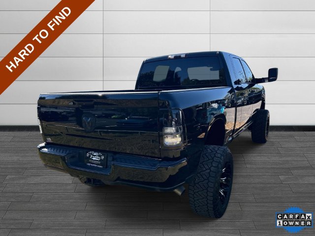 Used 2022 RAM 2500 Big Horn w/ Night Edition AWD/4WD image 3