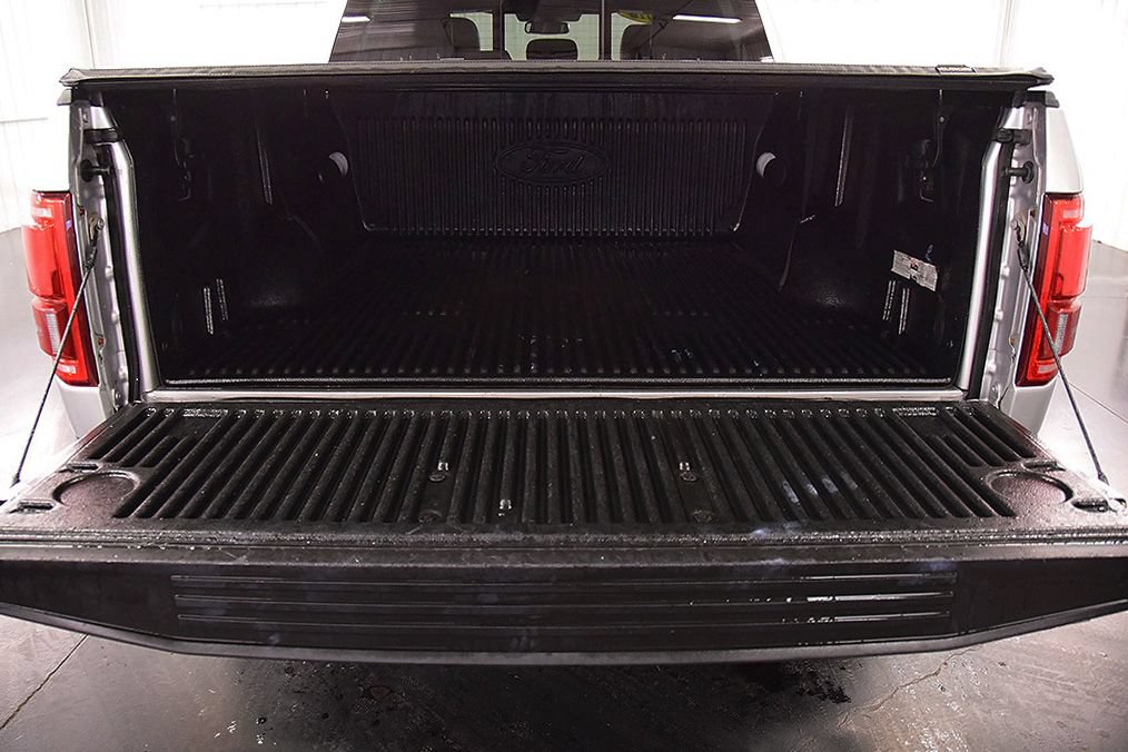Used 2016 Ford F150 Lariat w/ Equipment Group 502A Luxury AWD/4WD image 7