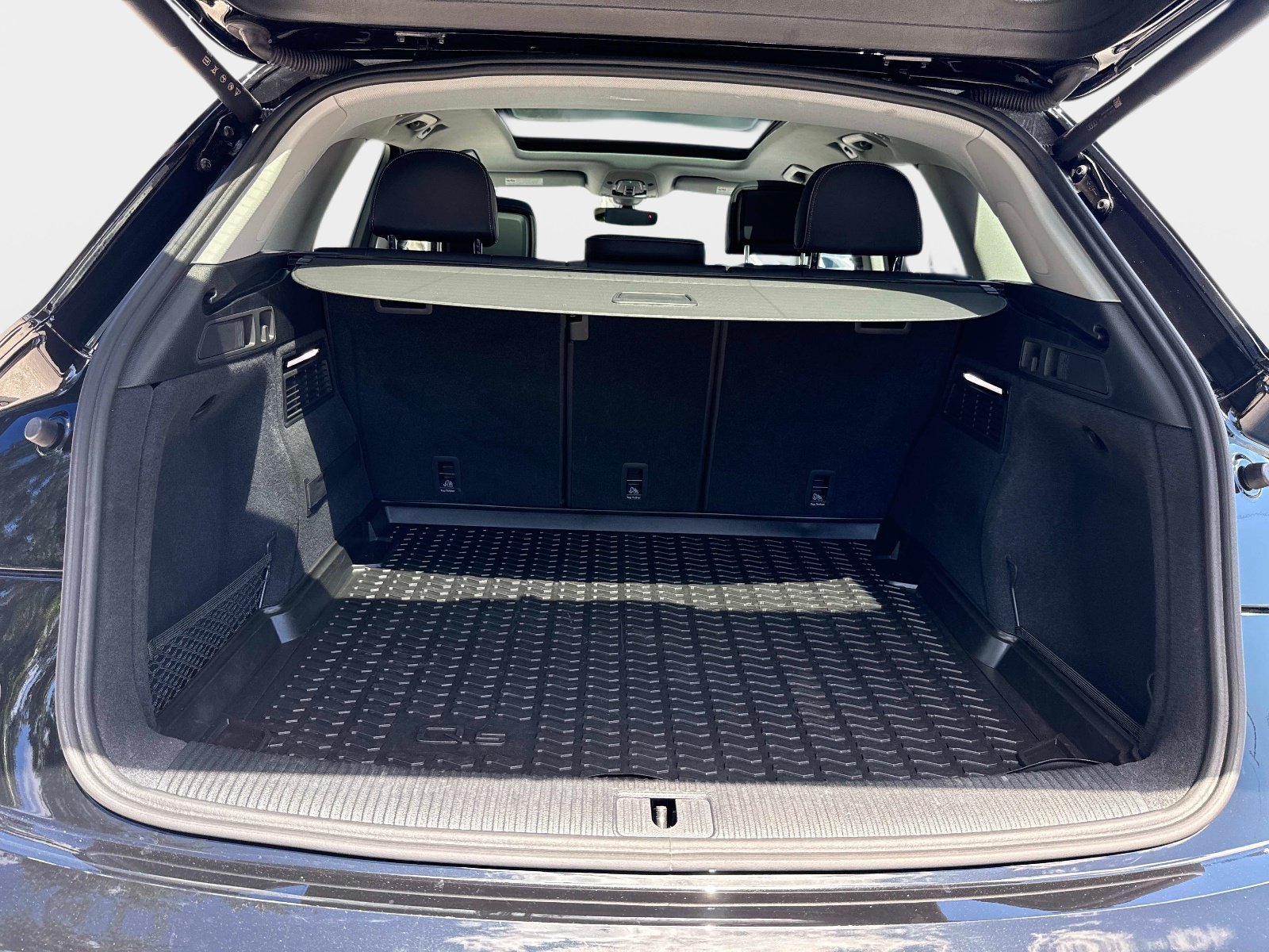 Certified 2023 Audi Q5 2.0T Premium Plus w/ Premium Plus Package AWD/4WD image 9