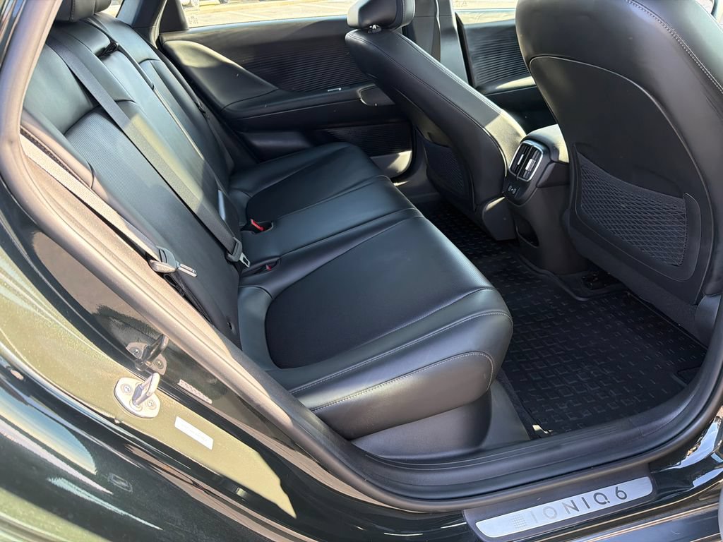 Used 2023 Hyundai Ioniq 6 Limited RWD image 15